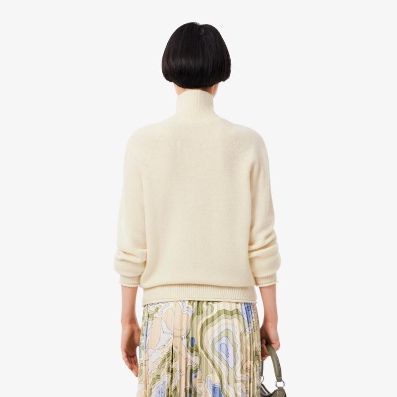 Women&#39;s Wool High-Neck Sweater