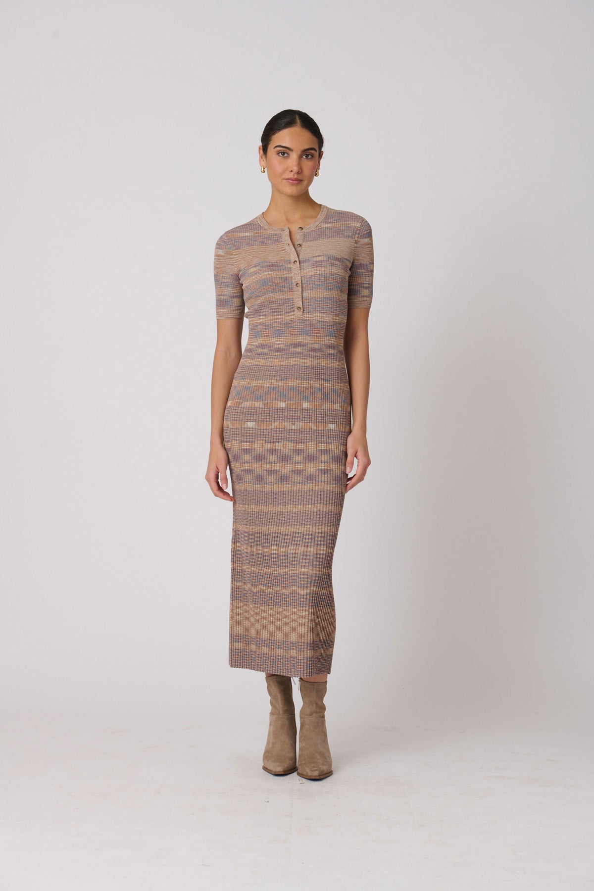 Tan/Slate Blue/Burnt Umber