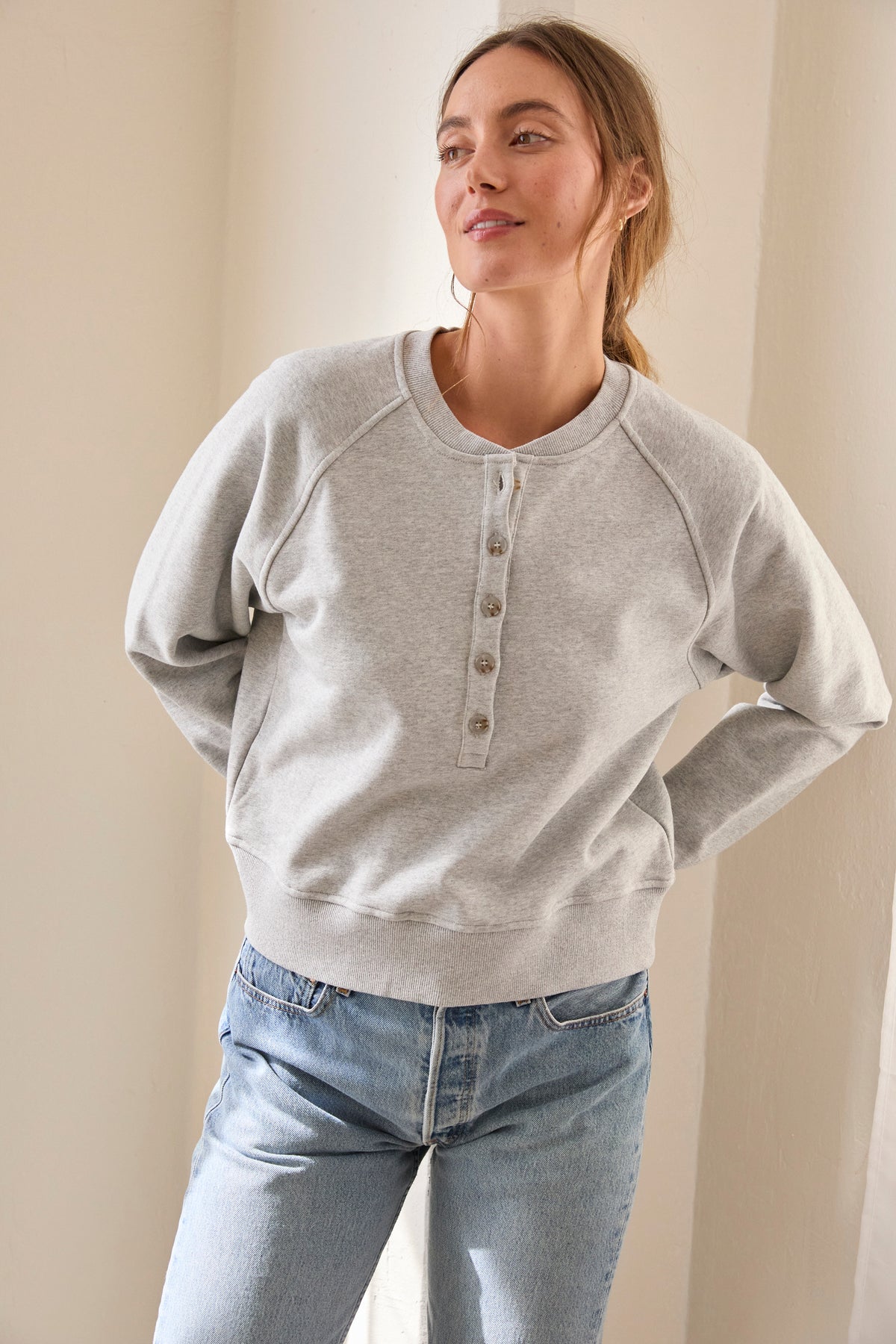 Medium Heather Grey