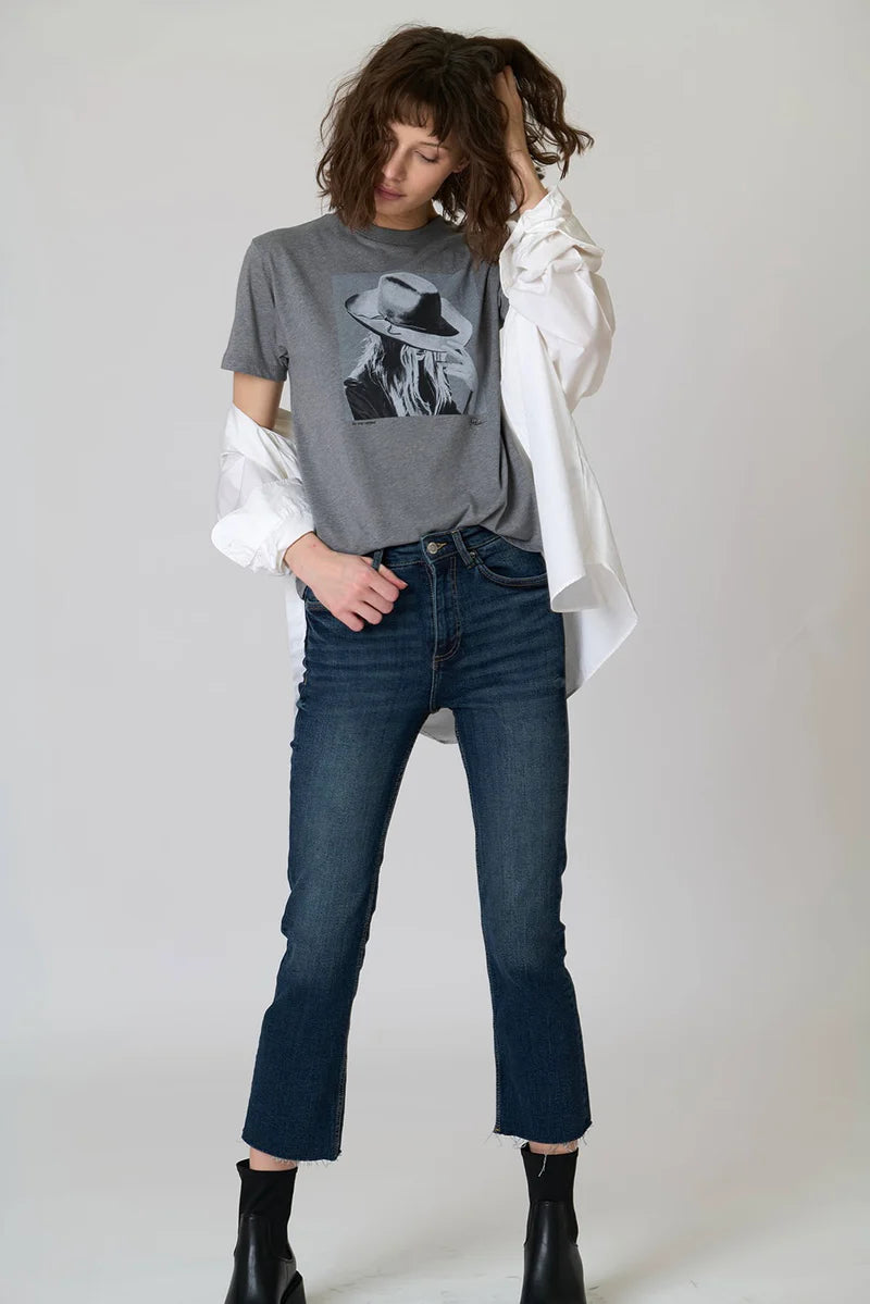 Cotton Statement Tee in Grey