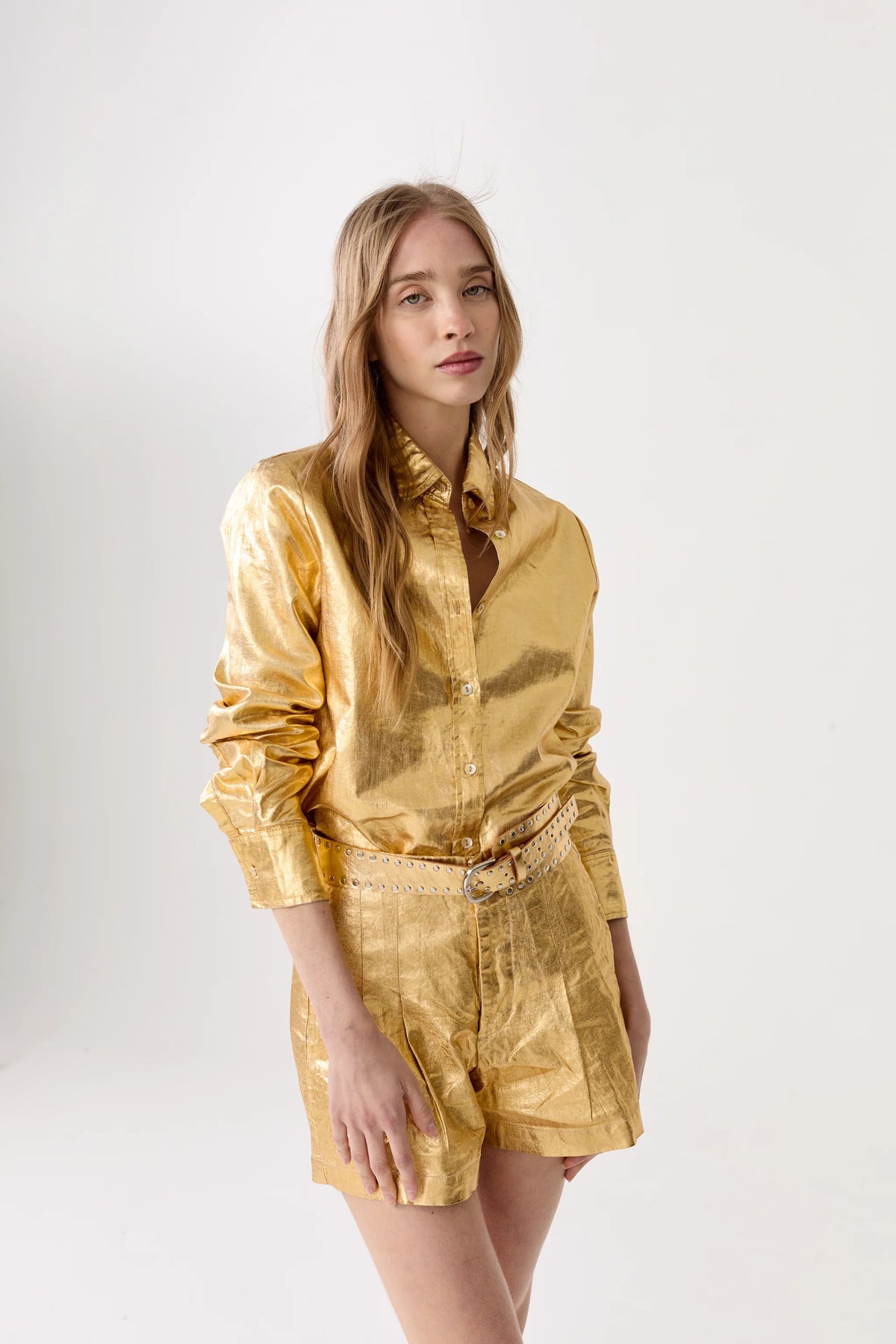 Frida Metallic Linen Shorts