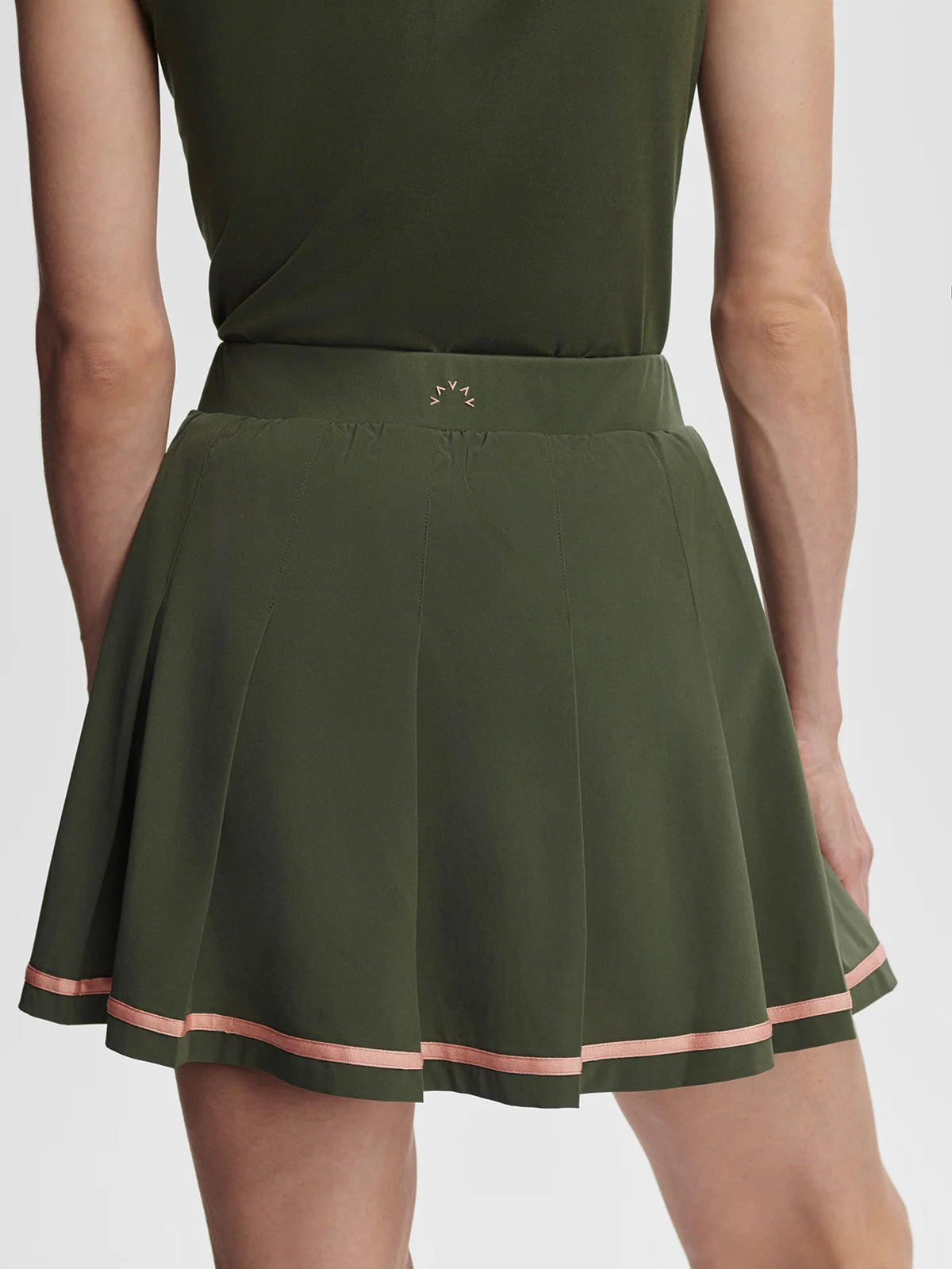 Clarendon High-Rise Skort 16&quot;