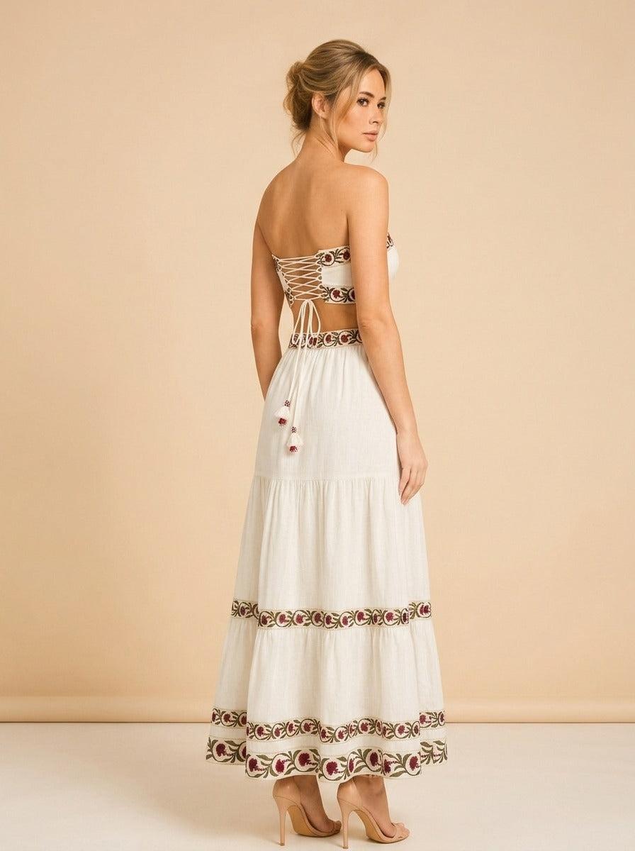 Carnation Set by Rosewater House in Ivory with embroidered trim