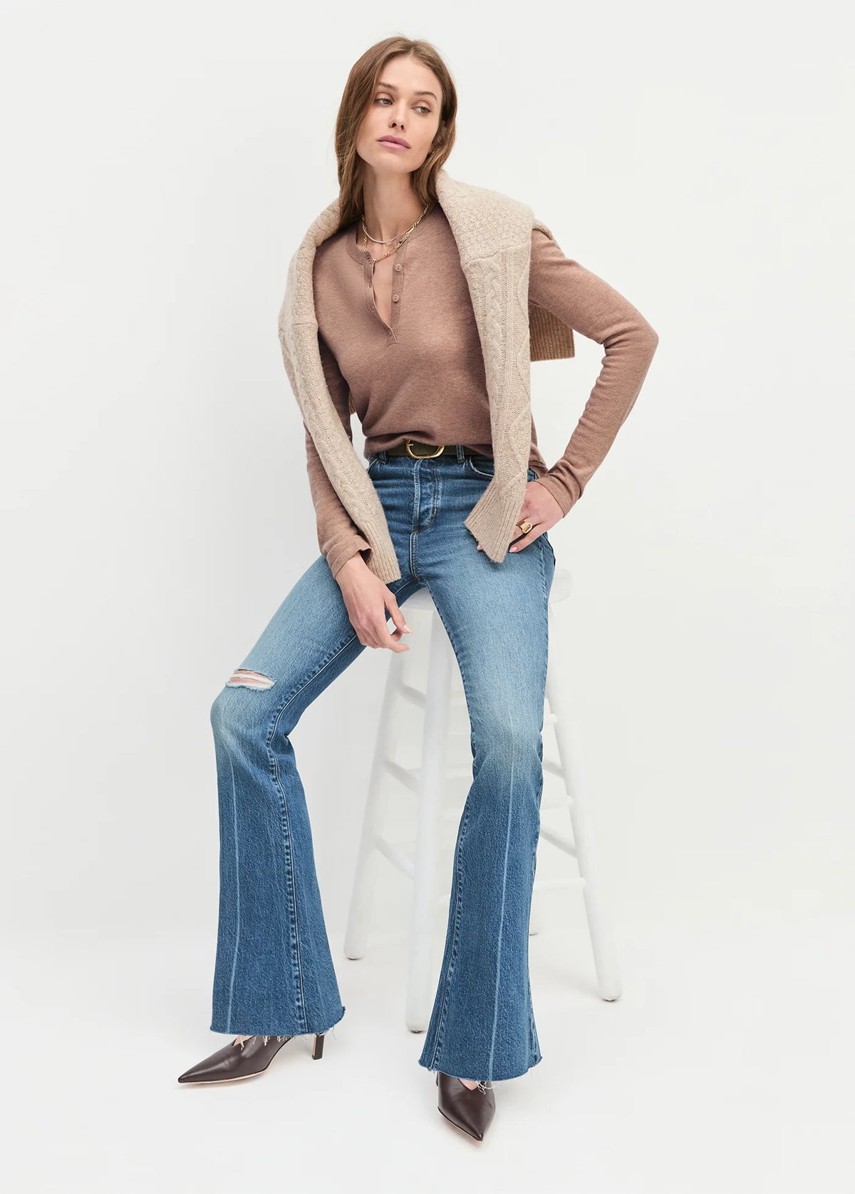 LUSH LOUNGE HENLEY