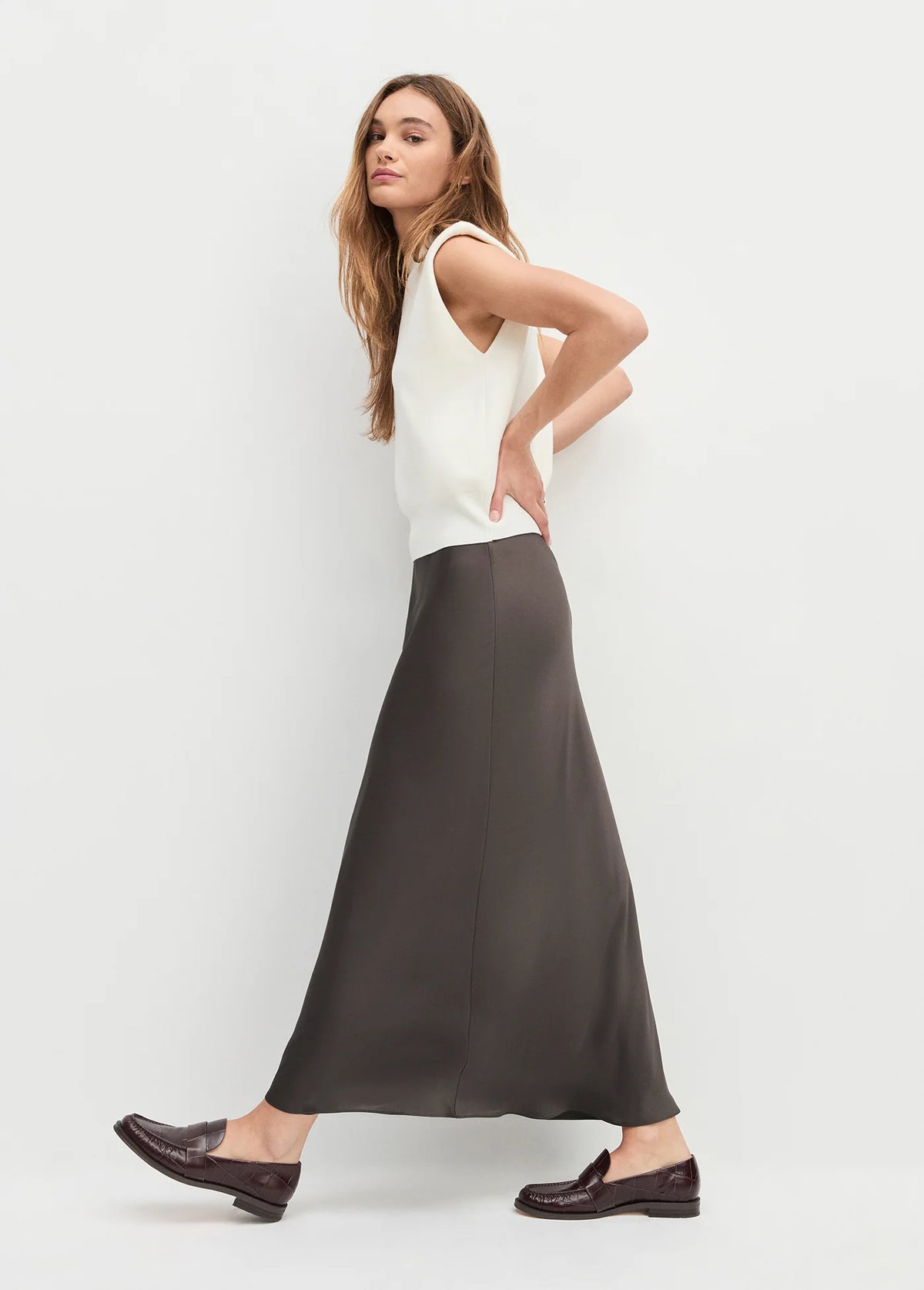 THE FAVORITE SKIRT