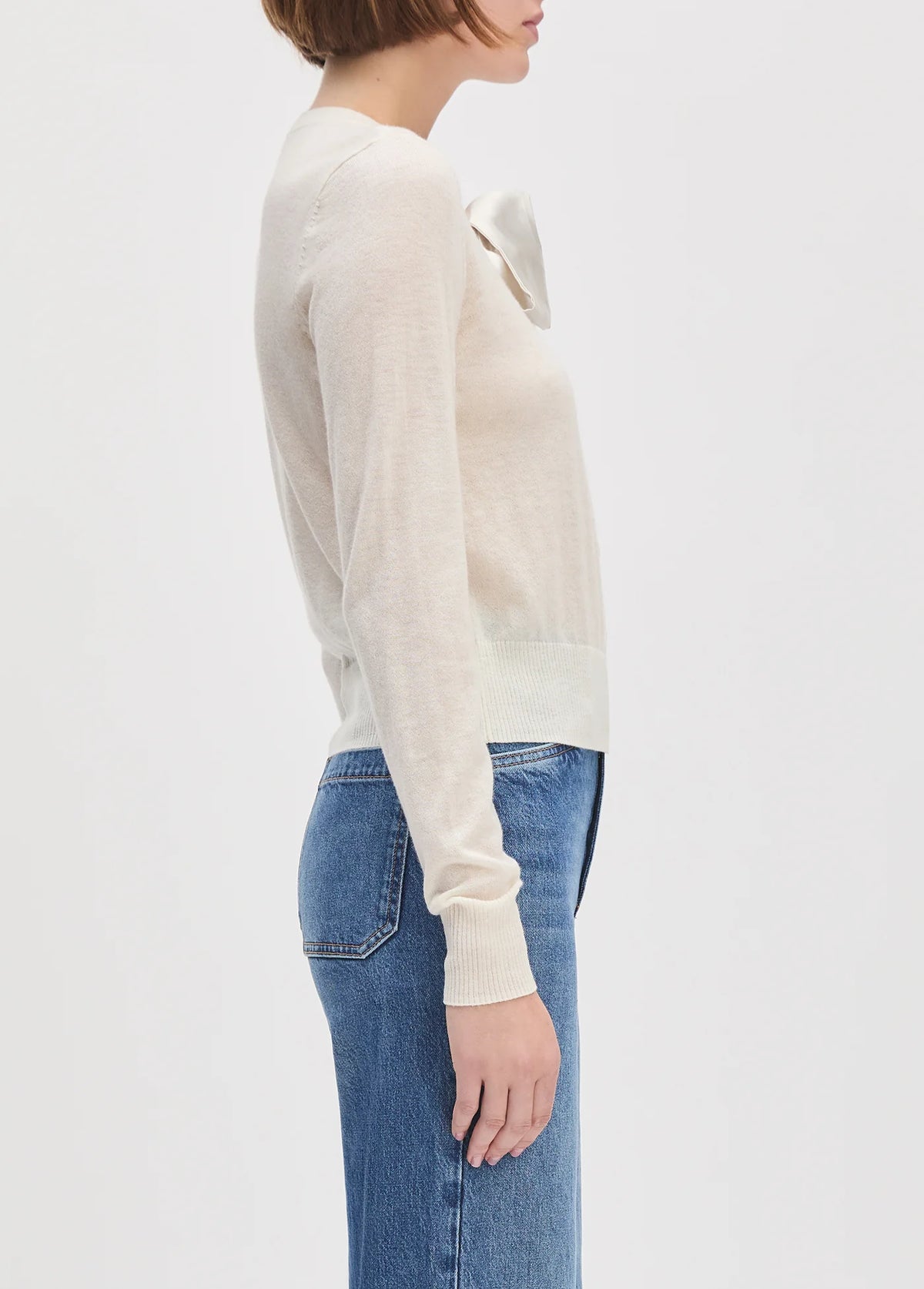 THE TAKE A BOW CARDIGAN