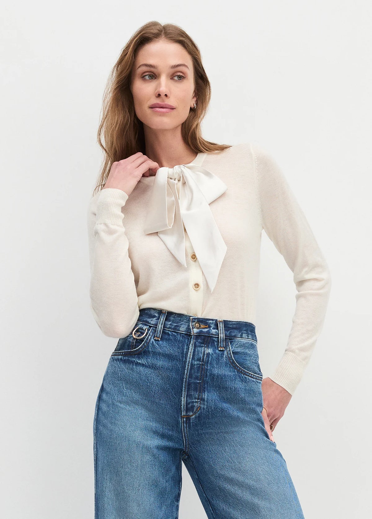 THE TAKE A BOW CARDIGAN