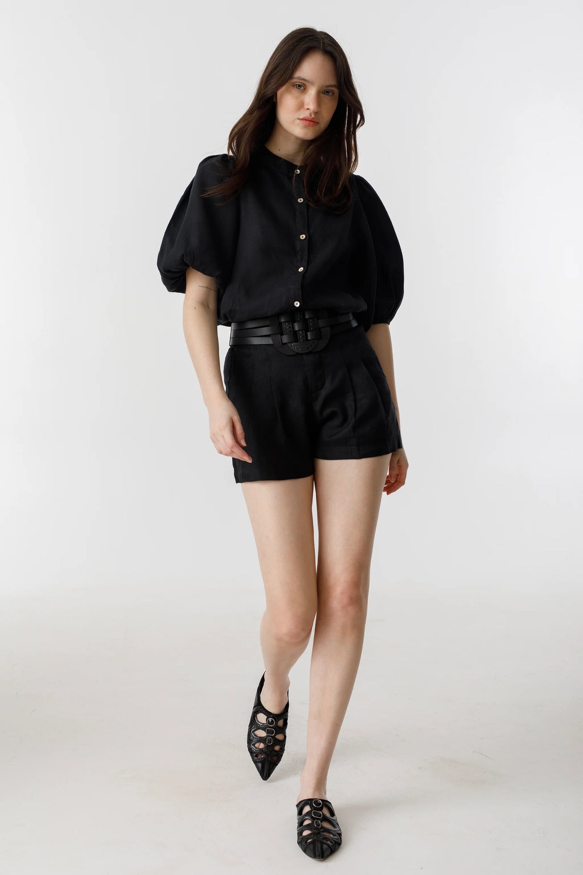 Frida Linen Shorts